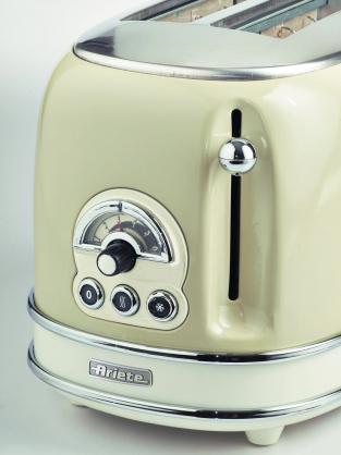 155/ 13 Vintage Toaster Cream