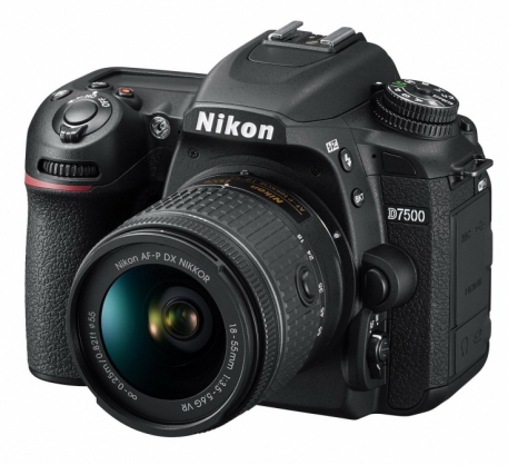 D7500 + 18-55mm f/ 3.5-5.6G VR Black