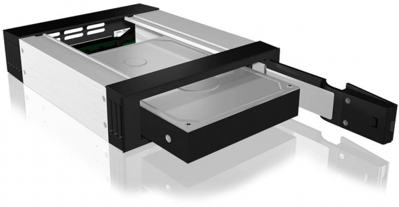 IB-158SSK-B 3.5®® HDD SATA/ SAS