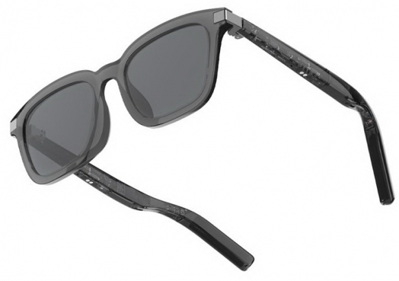 G06 Black