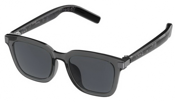 G06 Black