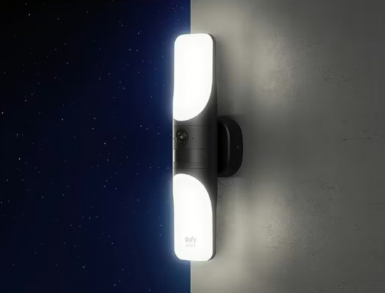 Eufy Wall Light Cam 2K IP65
