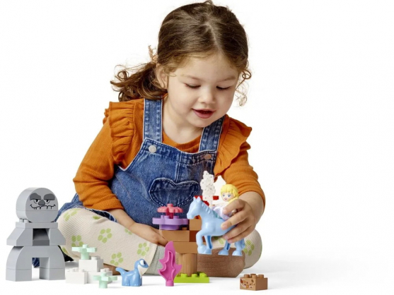 Disney Elsa & Bruni in the Enchanted Forest 10418