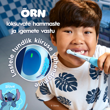 iO Kids Stitch + Travel Case