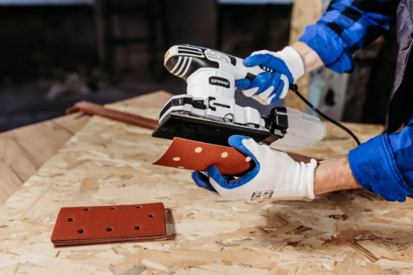 TOS31 Orbital Sander