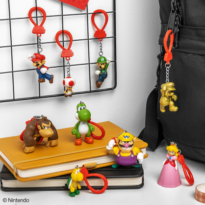 Super Mario Backpack Buddies CDU Of 24 pcs