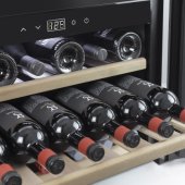WineSafe 18 EB Black