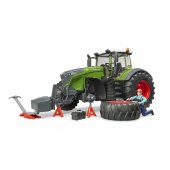Fendt 1050 Vario with mechanic