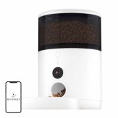 NutriVue smart food dispenser with camera