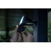 JARO 1060 P 10W LED 865 1150LM IP54 PIR
