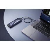 CM767 M.2 NVMe/ M.2 SATA Silver