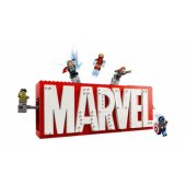 76313 Marvel Logo & Minifigures