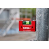 Compact spirit level GO! magnetic 6.8cm