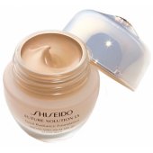 Shiseido Future Solution LX Total Radiance Foundation SPF15 N4 Neutral