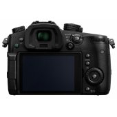 Lumix GH5 + Leica 12-60mm F/ 2.8-4 Black