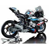 BMW M 1000 RR 42130