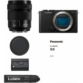 Lumix S9 28-200mm F/ 4.0-7.1 Jet Black