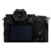 Lumix S5 + 24-105mm Kit Black