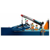 Arctic Explorer Ship 60368