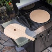 _1345724 Char-Broil round pizza stone and peel set